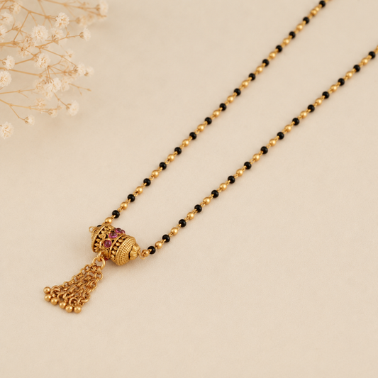 Beautiful delicate antique gold mangalsutra