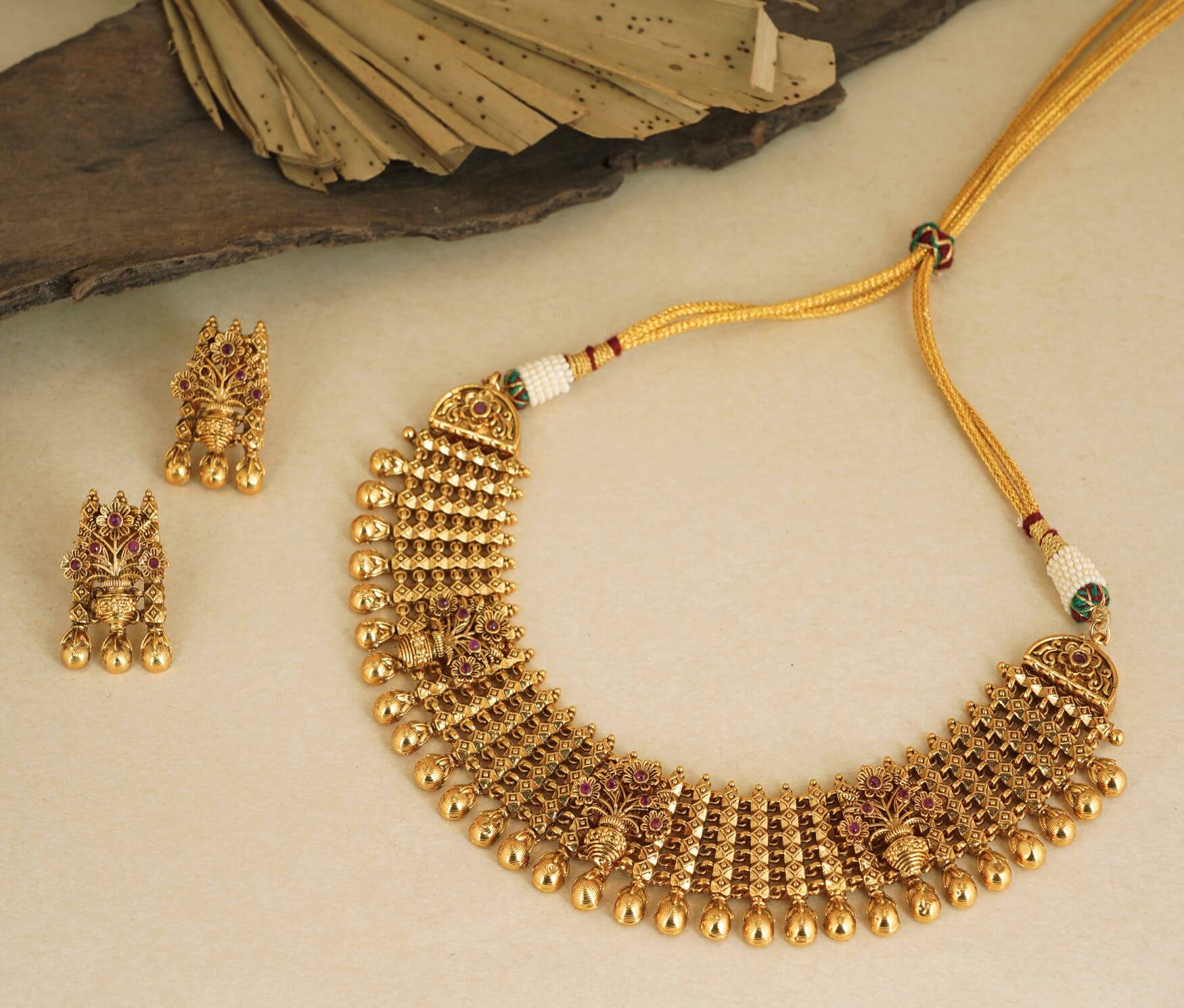 necklace to wear this Diwali