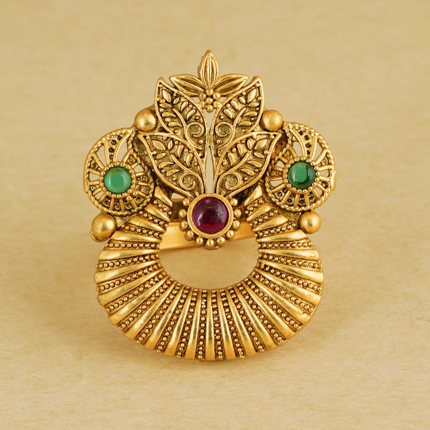 Modern Jewellery for Saree